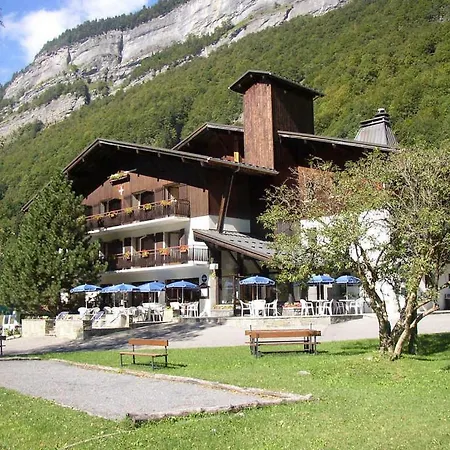 Szálloda Et Centre De Le Choucas